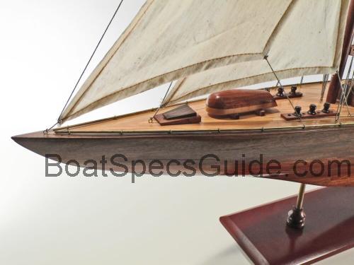 Endeavour 1000 specs and reviews